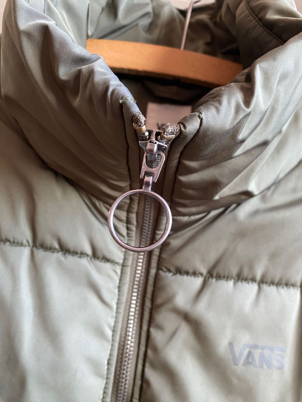 Vans Jacken: Vans Pufferjacke – Gebraucht aus Wildberg von san_8m25 3