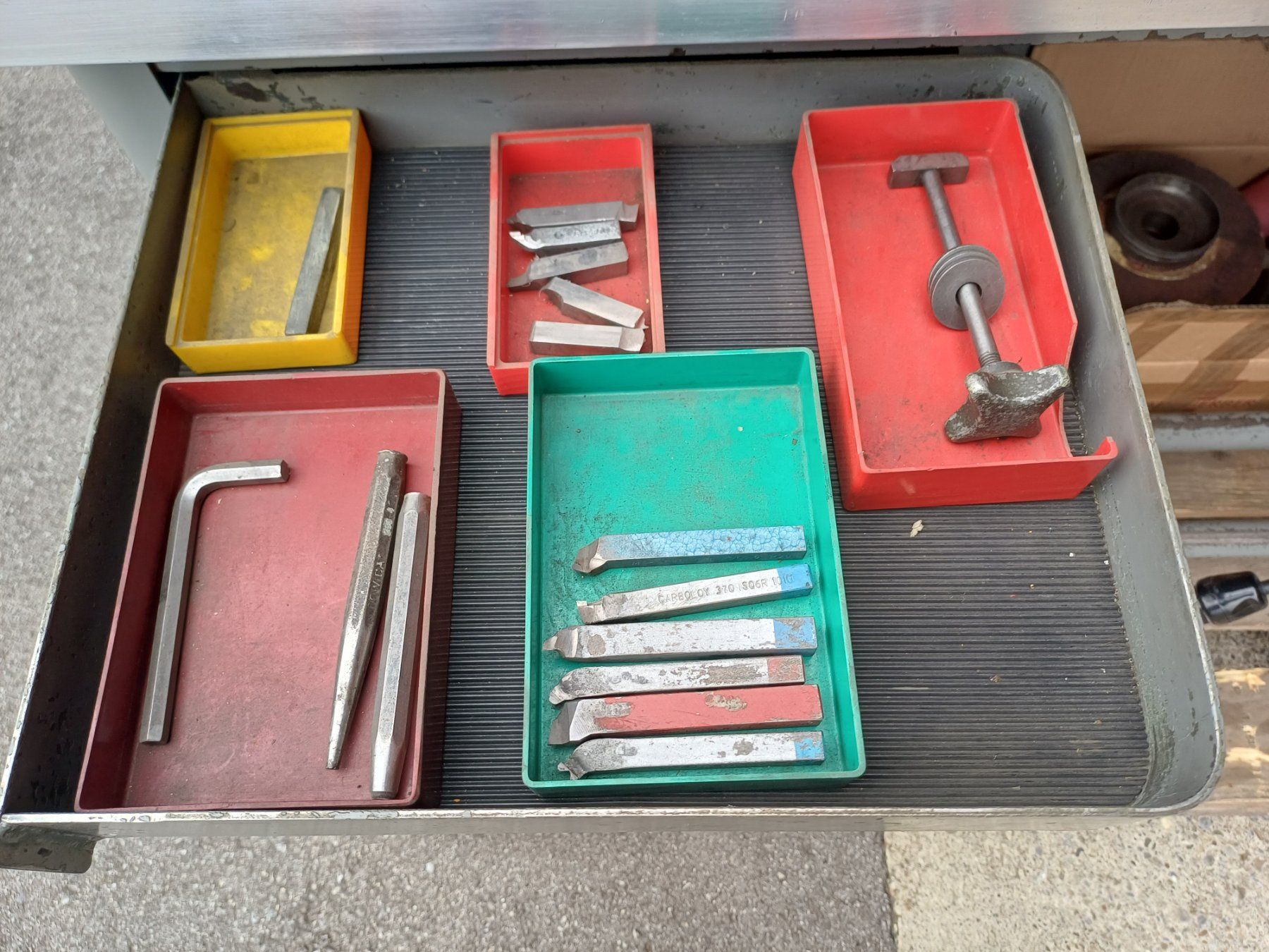 Tutte le macchine: Tour 102 Simonet – Usato da rueyres st laurent venduto da Atel-K74 3