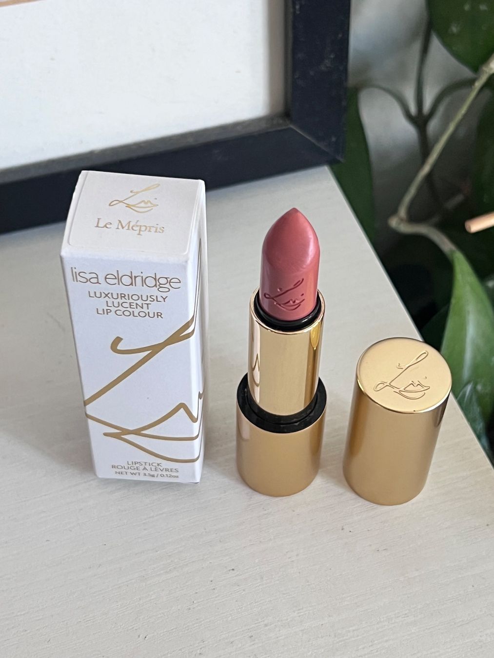 Make-up: LISA ELDRIDGE  LUXURIOUSLY LUCENT LIP COLOUR – Gebraucht aus Effretikon von YaMn 5