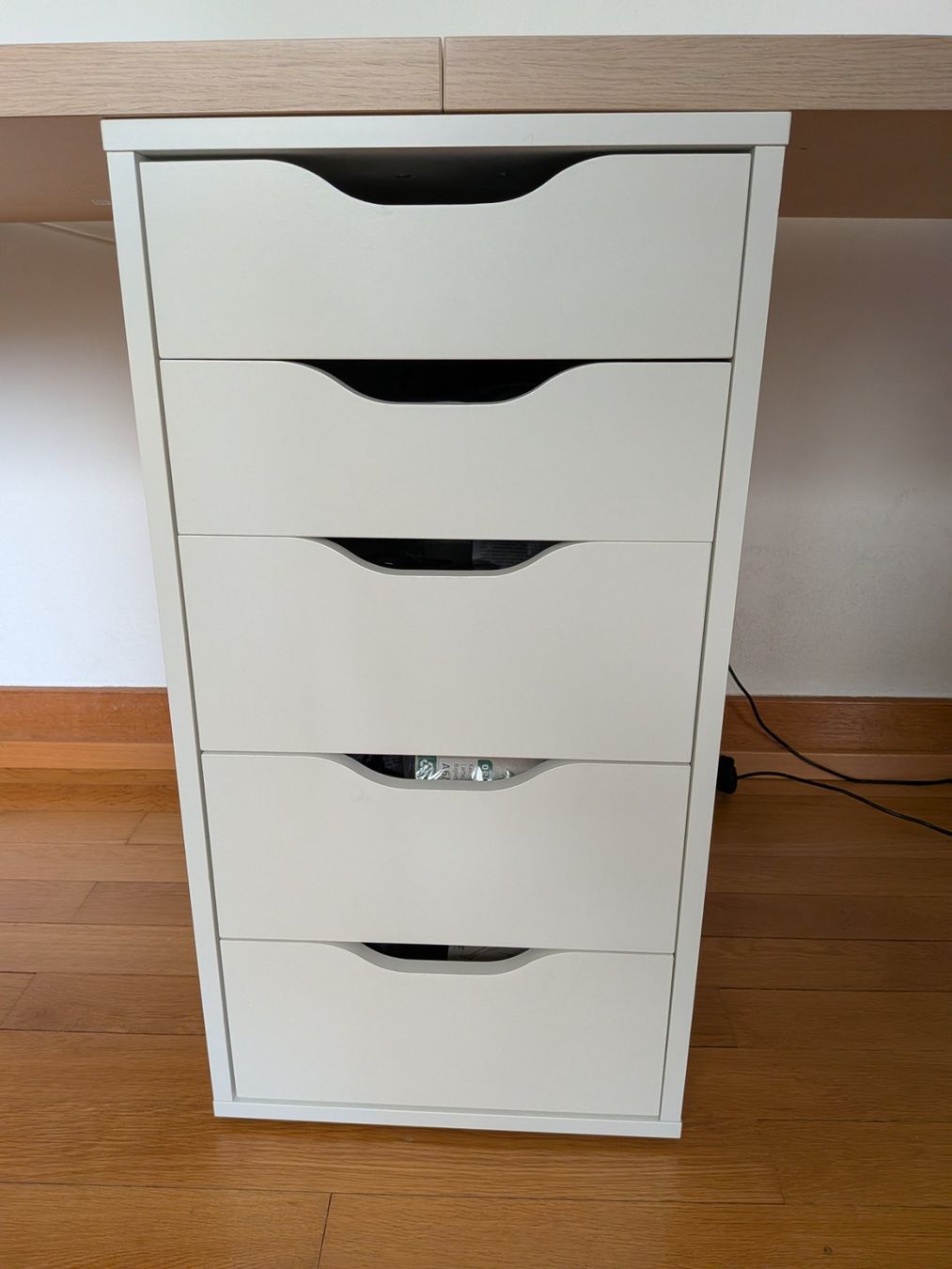 Ikea Scrivanie: IKEA Doppelschreibtisch mit Schubladenelement – Usato da Luzern venduto da Swetnova 1