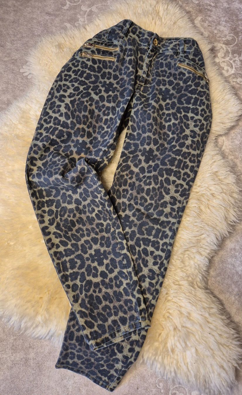 Mos mosh Jeans: Leopardenjeans Mos Mosh – Gebraucht aus Leissigen von ali_k9v8