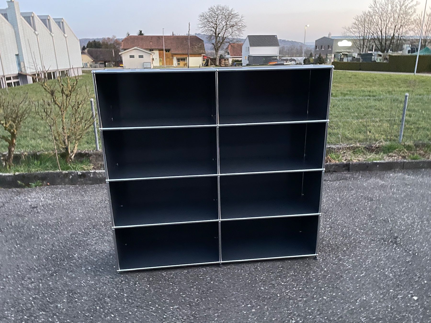 USM Scaffali: USM Sideboard 2x4 Anthrazitgrau, Lieferung&Umbau möglich – Usato da Grenchen venduto da Design-Outlet 1