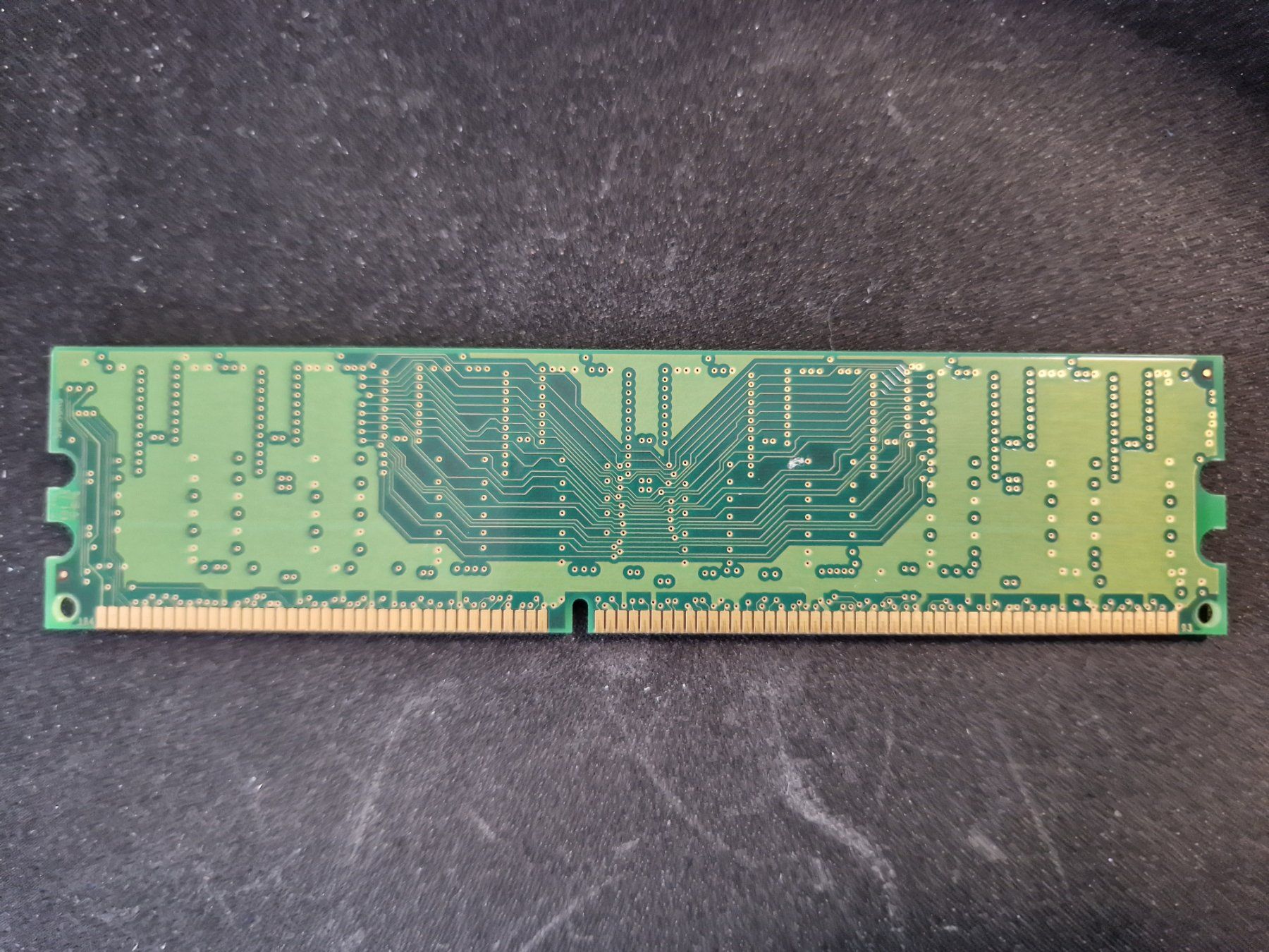 Samsung Elektronikbauteile: Samsung 256 MB DDR RAM Memory Module - PC2700 CL2.5 – Gebraucht aus Genève von mte_hnx9 1