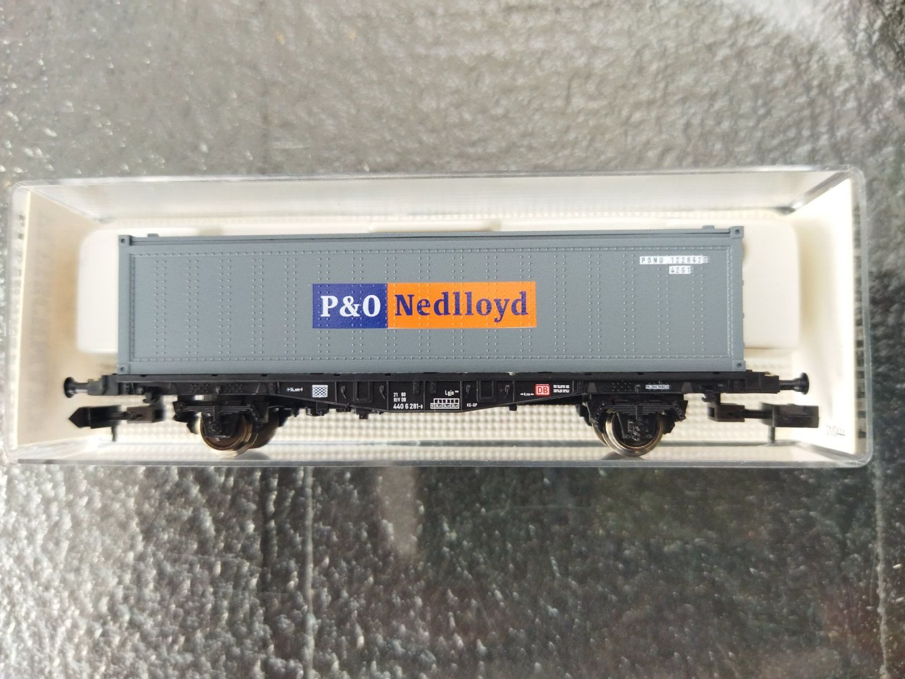 Fleischmann Modellini di ferrovie: Containertragwagen "P&O Nedlloyd" von Fleischmann N – Nuovo e nell'imballaggio originale da La Chaux-de-Fonds venduto da Hobbymodell