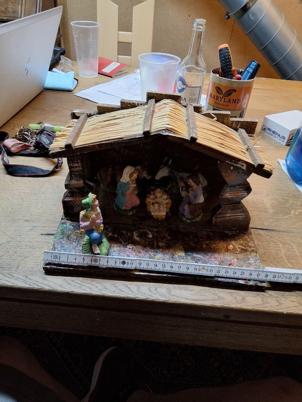 Articoli in legno: Weihnachtskrippe aus Holz mit Figuren (S3) – Usato da Rorschach venduto da TimelessTrading 1