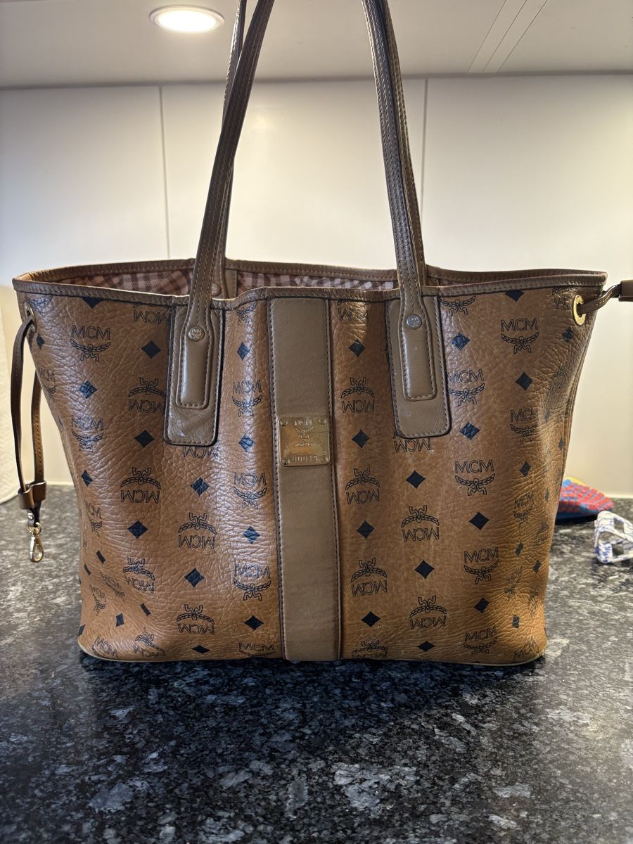Mcm Borse da donna: MCM Handtasche Shopper – Usato da Unterentfelden venduto da N.krp1