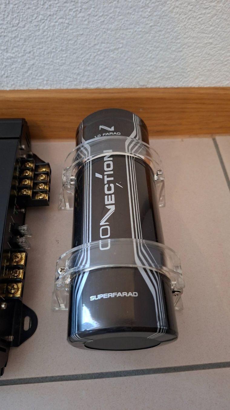 Amplificateurs: 2 Amplificatori Carpower – D'occasion à Genestrerio par mor_fnw8 8