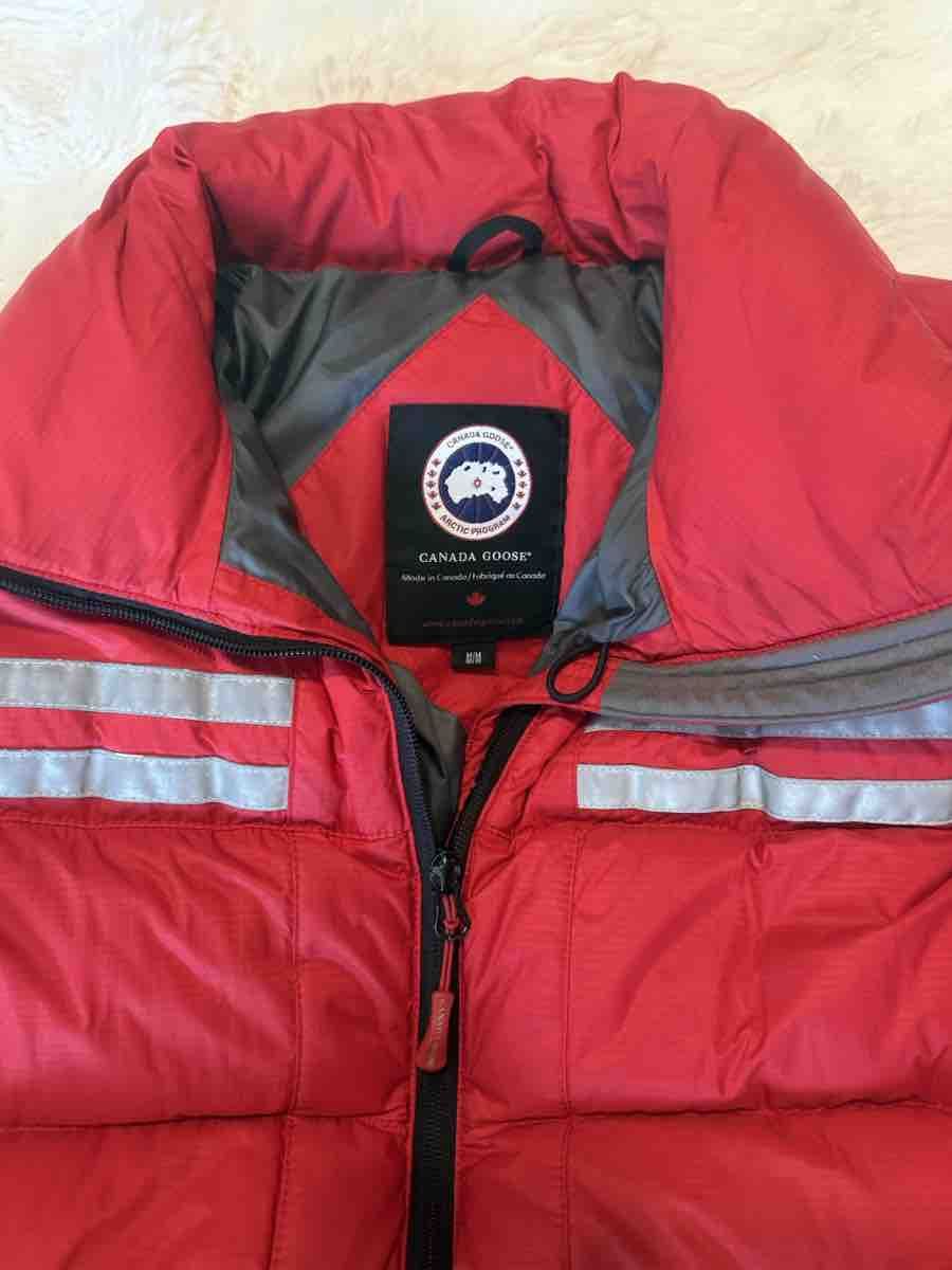 Canada Goose Giacche: Doudoune Canada Goose rouge, taille M – Usato da Monthey venduto da Joseph-29 2