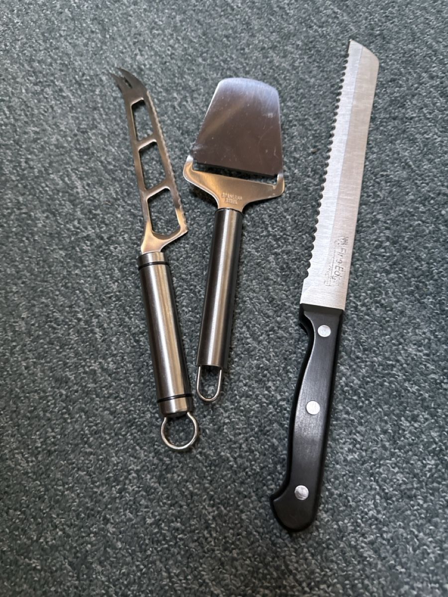 Contenitori & Simili: Brotkorb/ Messer  – Usato da Baltschieder venduto da YmroBe 3
