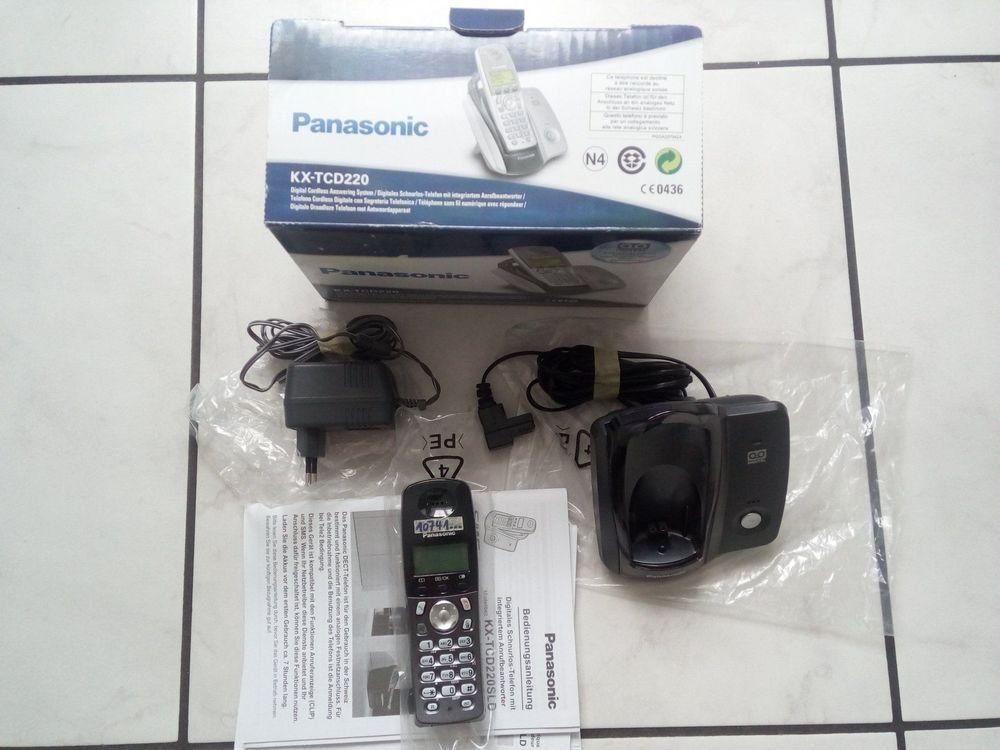 Panasonic Telefoni: Panasonic Digital-Schnurlostelefon Mod. KX-TCD 220 – Nuovo e nell'imballaggio originale da Igis venduto da lebi 1