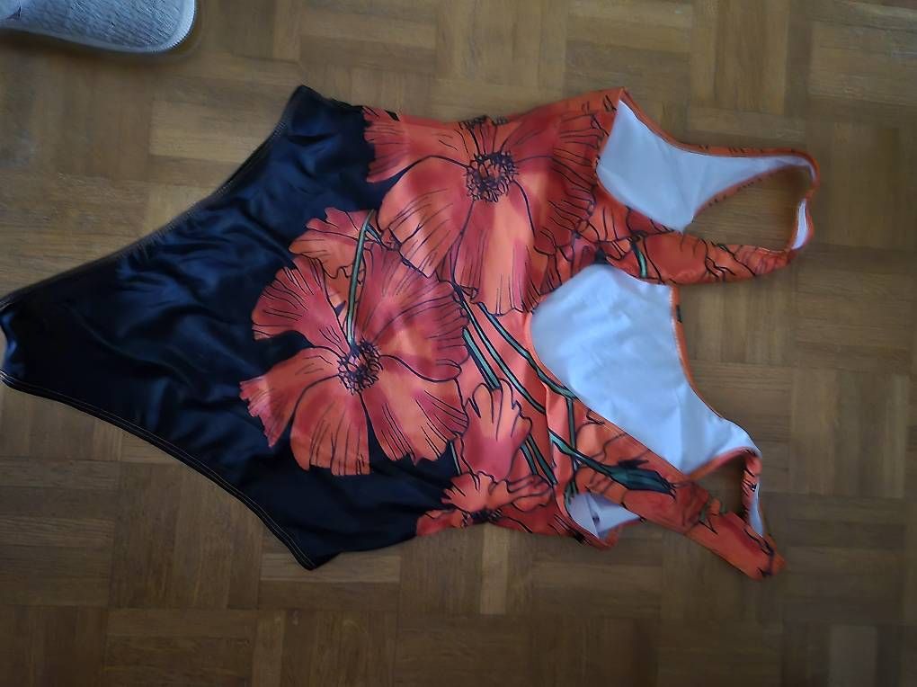 Costumi da bagno & Bikini: Badekleid xl – Nuovo e nell'imballaggio originale da Ipsach venduto da szb_cbv9 1