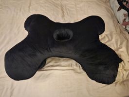 Schwarzes kopfkissen 