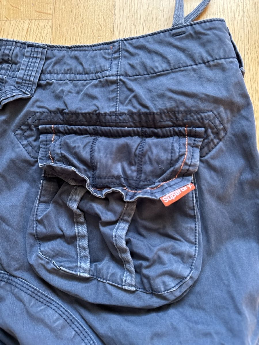 Superdry Hosen: Superdry Shorts Gr. M  – Gebraucht aus Mauren von ducducturi 6