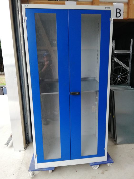 Solar Mönch Wackelpuppe - Lustige Auto-Deko Die Den Kopf Schüttelt, Bunte ABS-Figuren