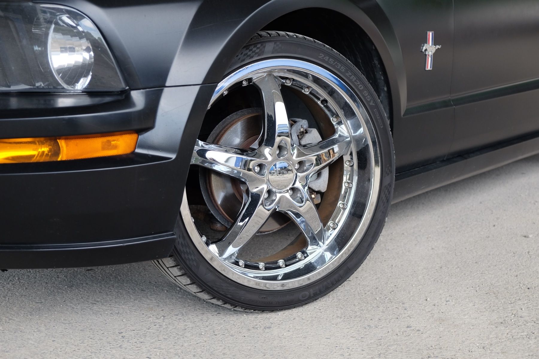 Ford Autos: FORD MUSTANG 4.0 V6 – Gebraucht aus Solothurn von  2