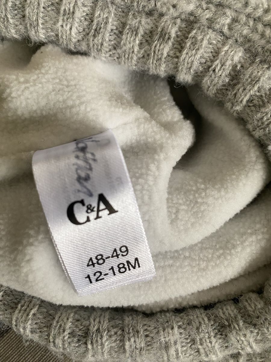 Sonstige Kleidung & Accessoires: Cagoule bébé  – Gebraucht aus Estavannens von charriere23 1