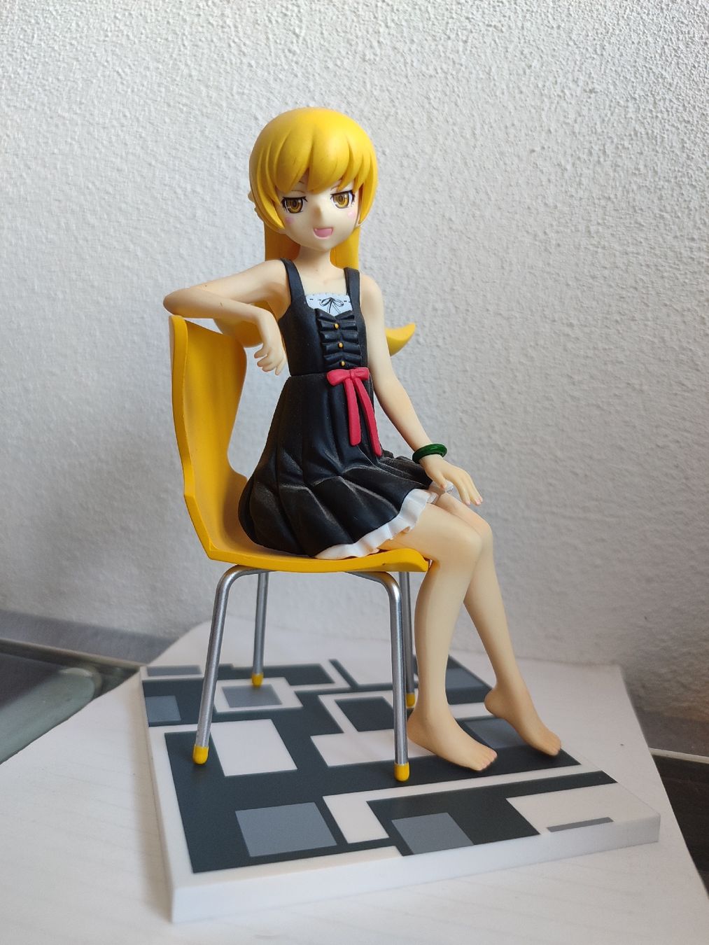 Statuette: Shinobu Oshino - Monogatari  – Usato da Quartino venduto da alv_wr7d