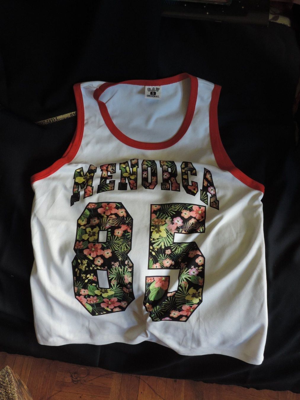 T-Shirts: t-shirt de basket Menorca – Gebraucht aus Genève von Axelle333 3