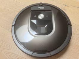 iRobot Roomba 900 Saugroboter mit Ladestation und Anleitung