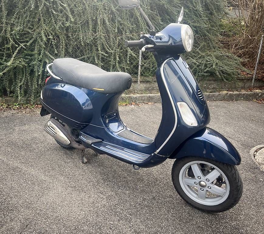 Scooters: Vespa LX125 – D'occasion à Knonau par Lars.it10 2