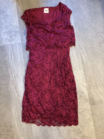 Schwangerschaft und Stillkleid, S