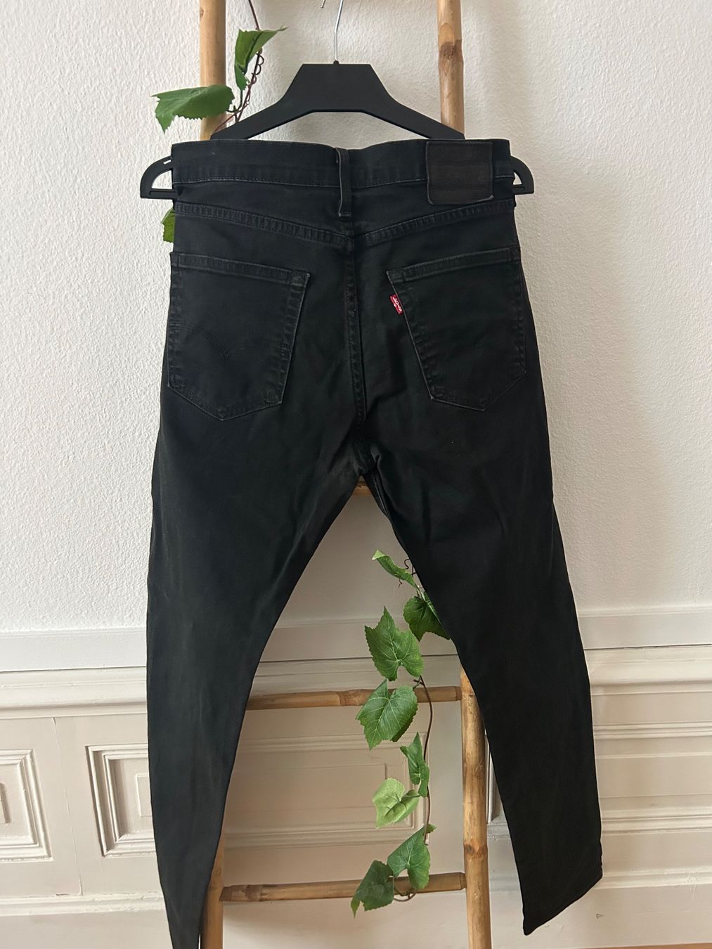 Levi's Jeans: Levi's Premium 512, Noir, Taille W32 L32 – Gebraucht aus Lausanne von dre_th8k 2