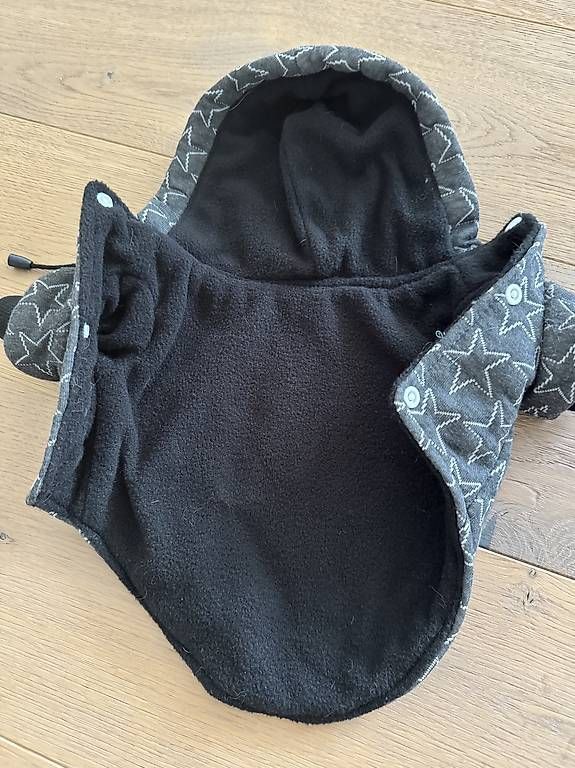 Abbigliamento: Hunde Jäckli – Usato da Büron venduto da Manu864 1