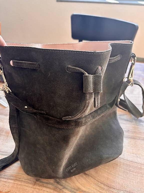 Taschen für Damen: Ann Kurz Lederhandtasche – Gebraucht aus zürich von Jahmao5