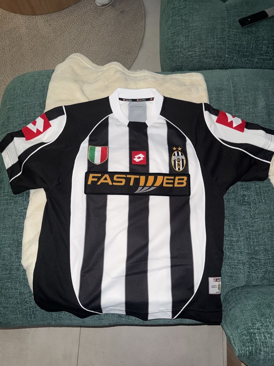 Juventus Canottiere & Pantaloni: Juventus Trikot 2001/2002 – Nuovo (secondo la descrizione) da Muttenz venduto da luc_l7dr