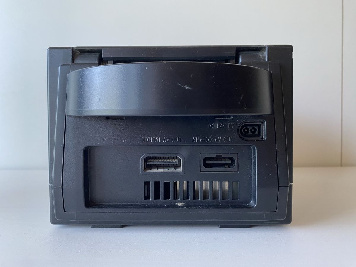 Nintendo Console: Gamecube mit Games und Kontroller - UK – Usato da gontenschwil venduto da JanKab311 2