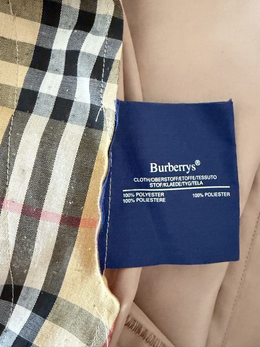 Burberry Cappotti: Burberrys Trench Coat – Usato da Basel venduto da eli_y6f2 5