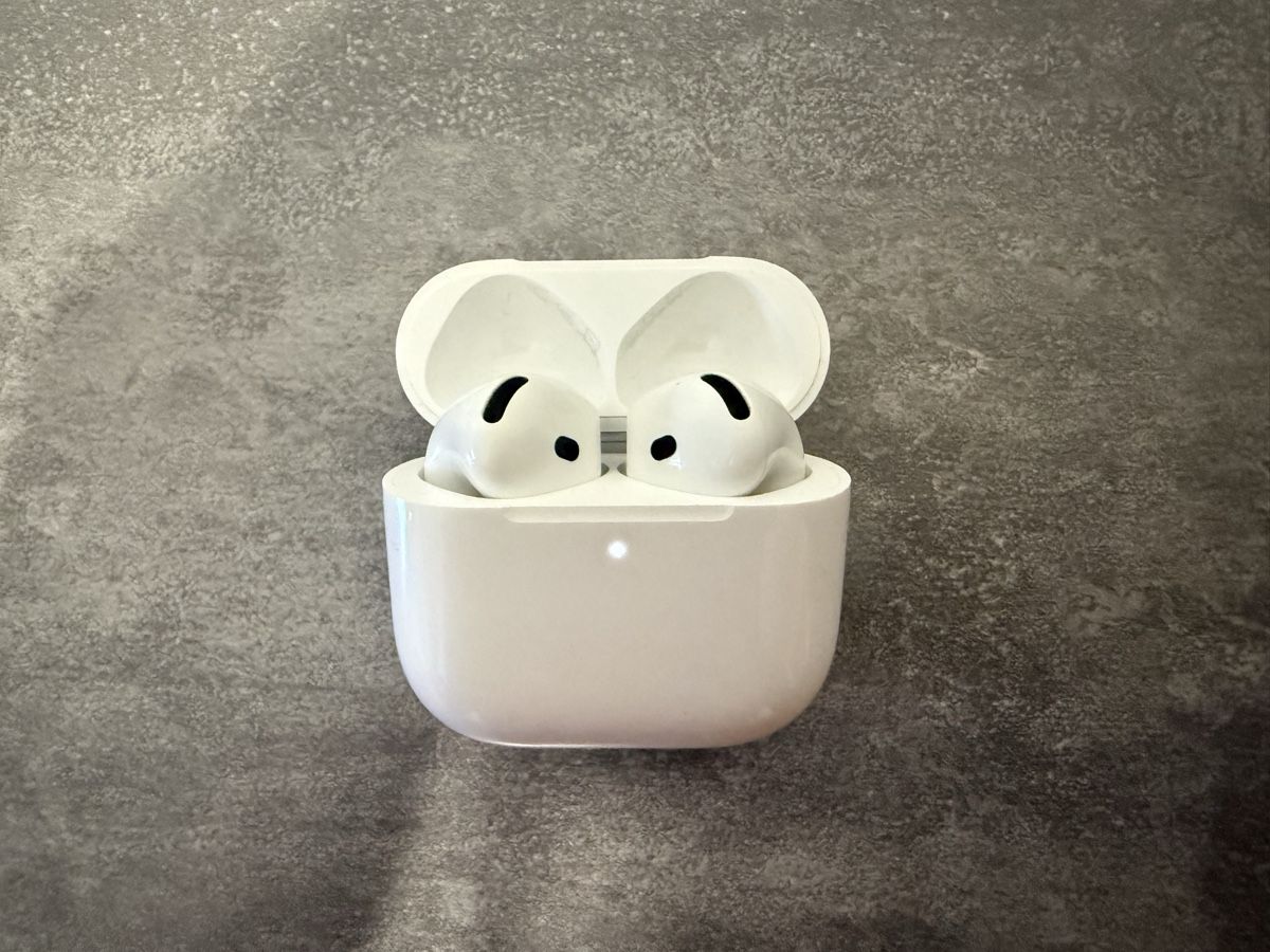 Apple Cuffie: Airpods 4 comme neuf – Nuovo (secondo la descrizione) da Lausanne venduto da Brioch3carlate 1