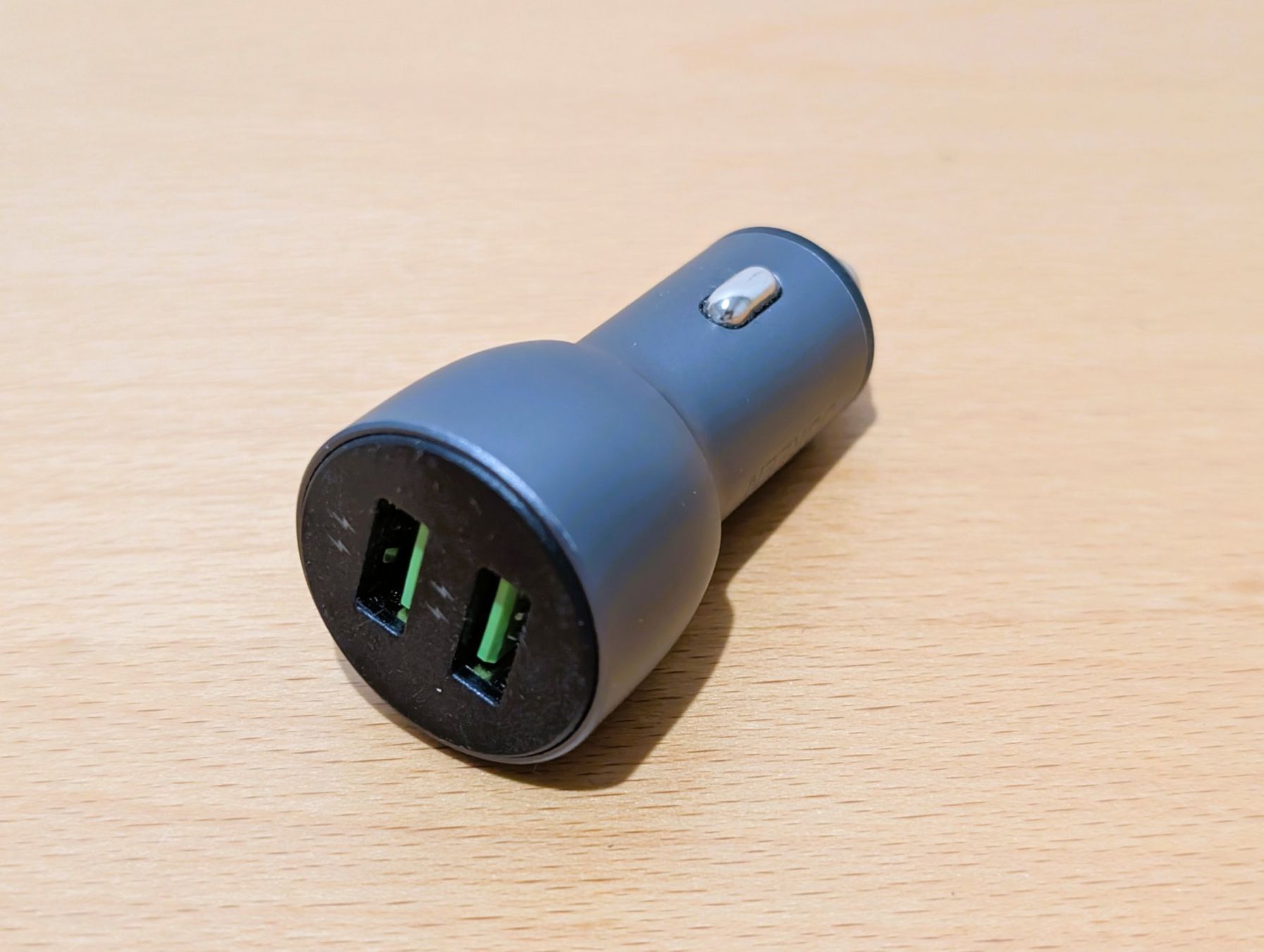 Ugreen Unità & Adattatore: UGreen Auto-Zigarettenanzünder Ladegerät - 36W – Usato da Pfäffikon SZ venduto da RainerZuefall 2