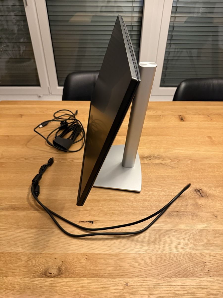 Ecrans: Monitor Dell  – D'occasion à Ennetbürgen par Colin_Flury 2