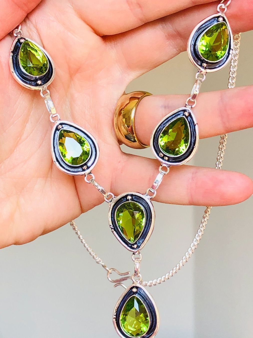 Catenine: PERIDOT – Nuovo e nell'imballaggio originale da Genève venduto da AGBERG 8