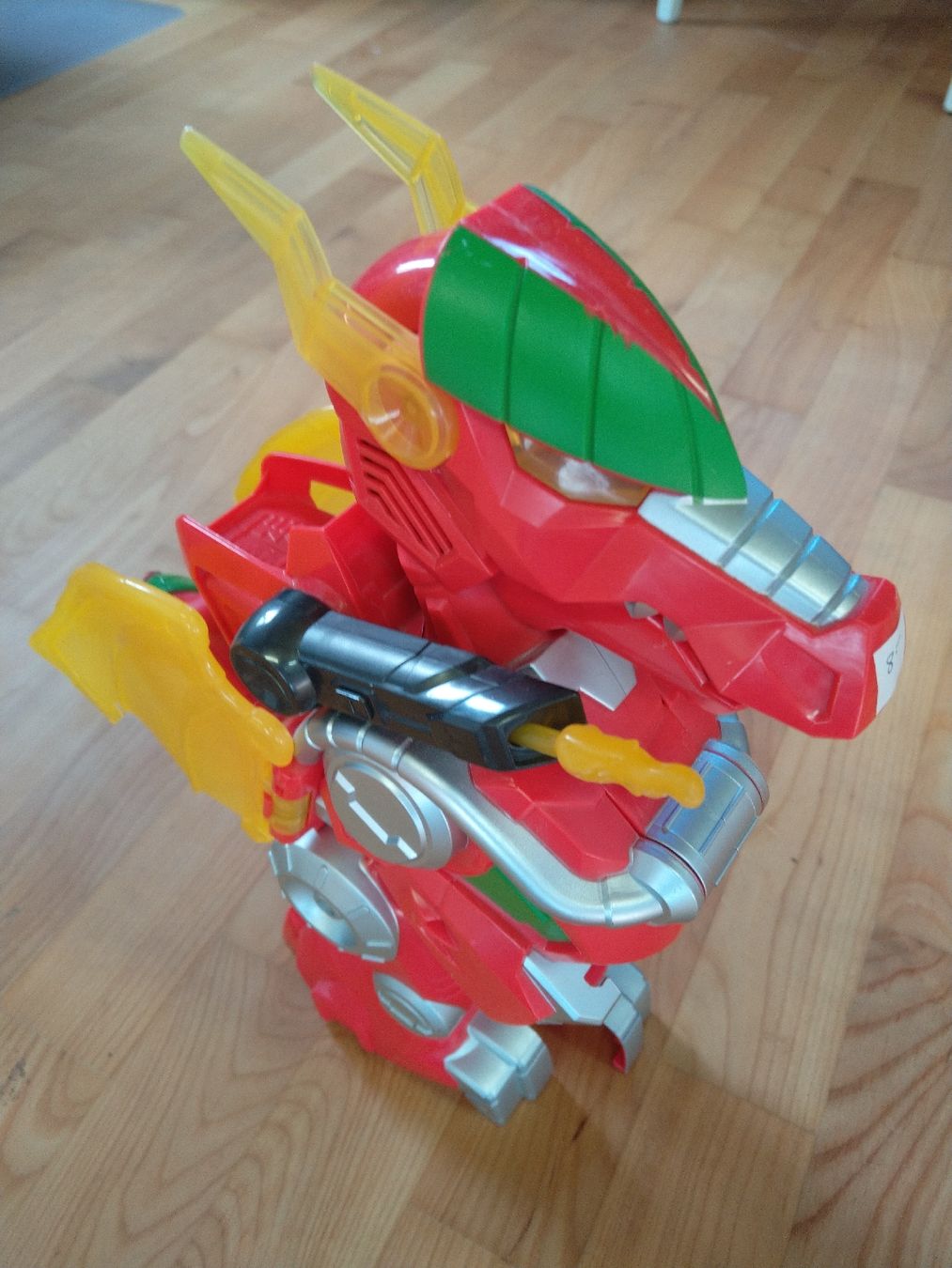 Giocattoli: Red Dragon Toy Figure Great Condition 40 cm – Usato da Dierikon venduto da tasticfantastic 2
