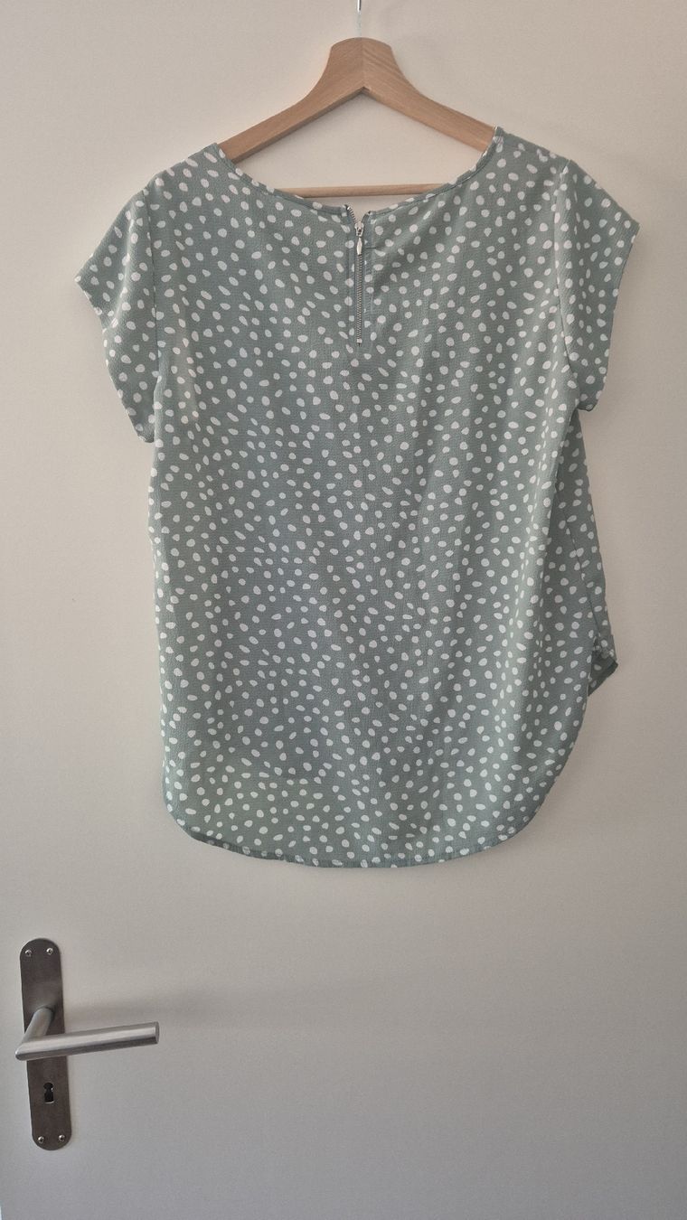 Only T-shirt: T-Shirt Only Gr. 40 – Usato da Olten venduto da sherlocked 1