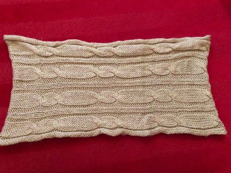 Beige/Goldener Strick-Schlauchschal