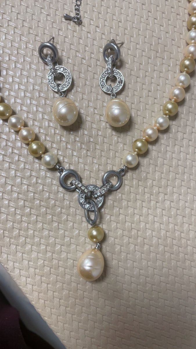 Sonstiger Schmuck: Set schmuck – Gebraucht aus Dietikon von Shopping100 1