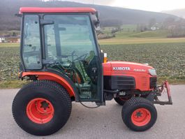 Traktor Kubota B3030 Hydrostat Fronthydraulik Klima 840 Std.