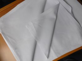 Mittelfester, dichter Baumwollstoff weiss - 115 x 130 cm