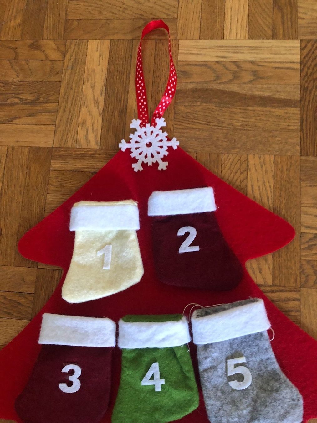 Calendari: Adventskalender aus Filz – Usato da Allschwil venduto da meeresperle 2