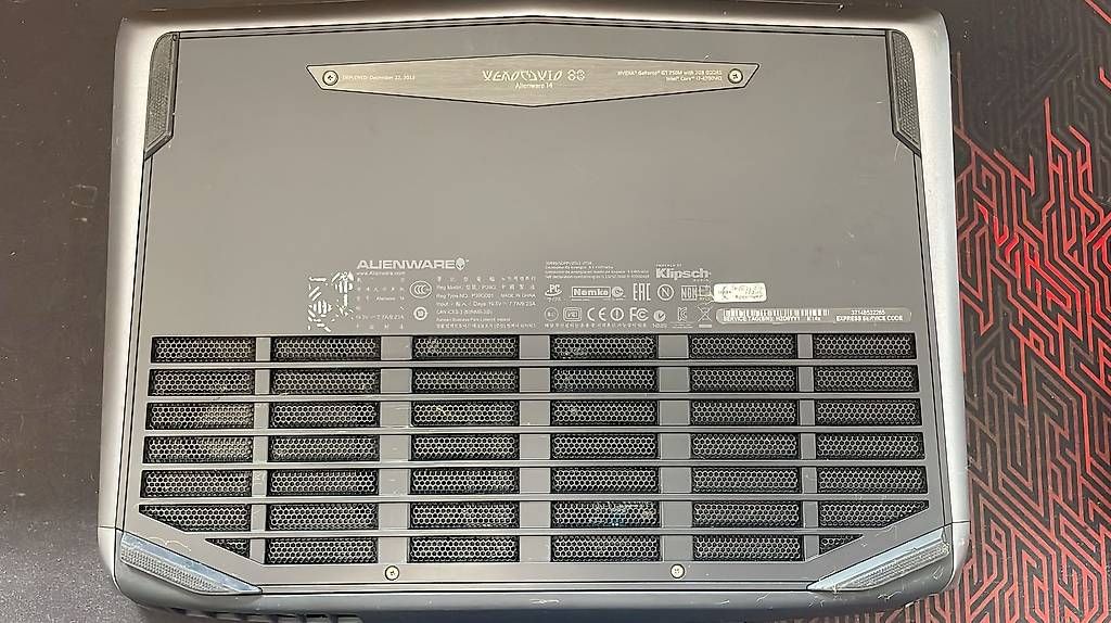 Notebooks: Alienware 14" P39G i7-4700MQ – Gebraucht aus Agno von  1