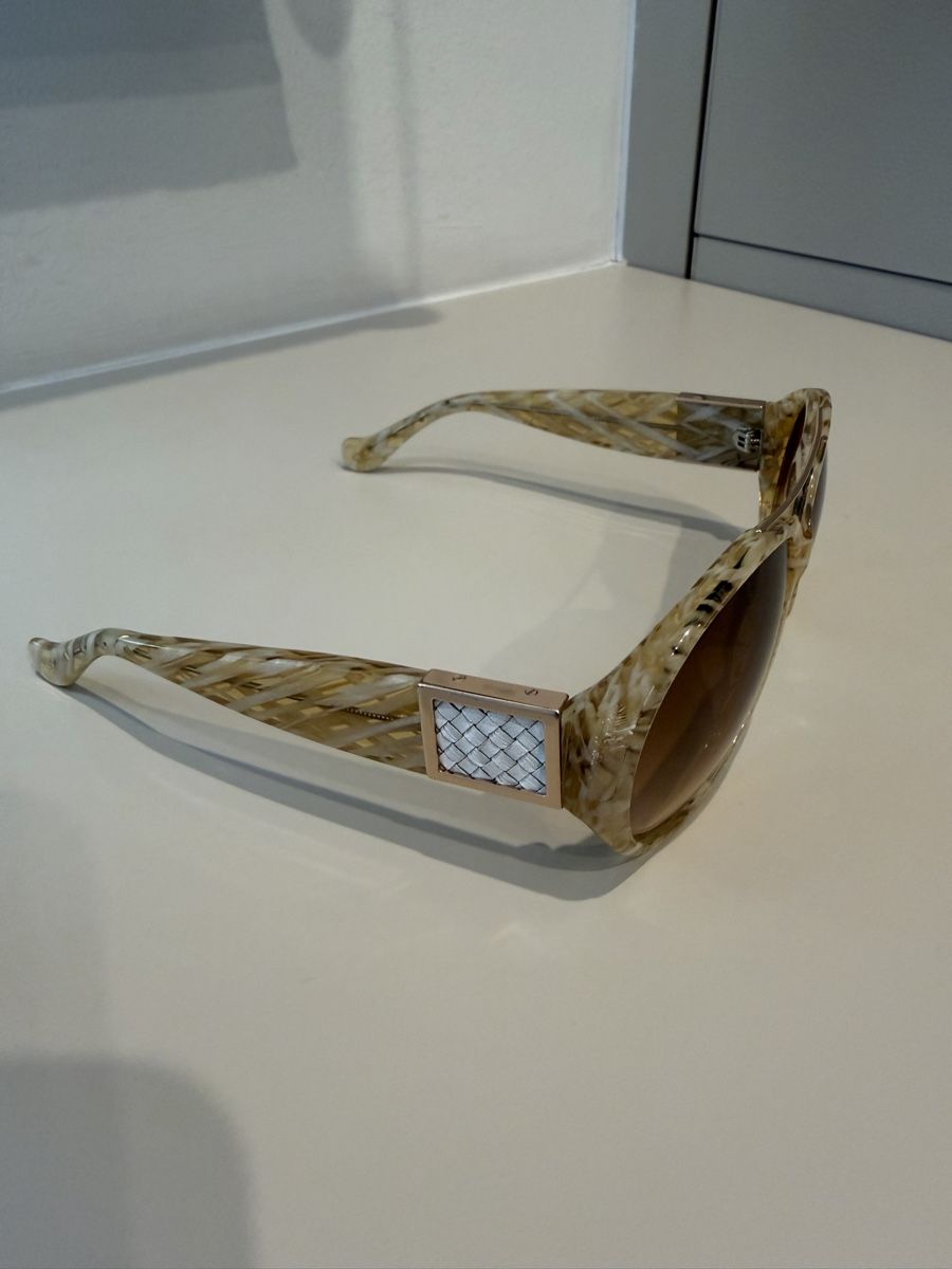 Bottega Veneta Occhiali & Lenti: Bottega Veneta Sunglasses – Nuovo (secondo la descrizione) da Herrliberg venduto da Tubalp 1