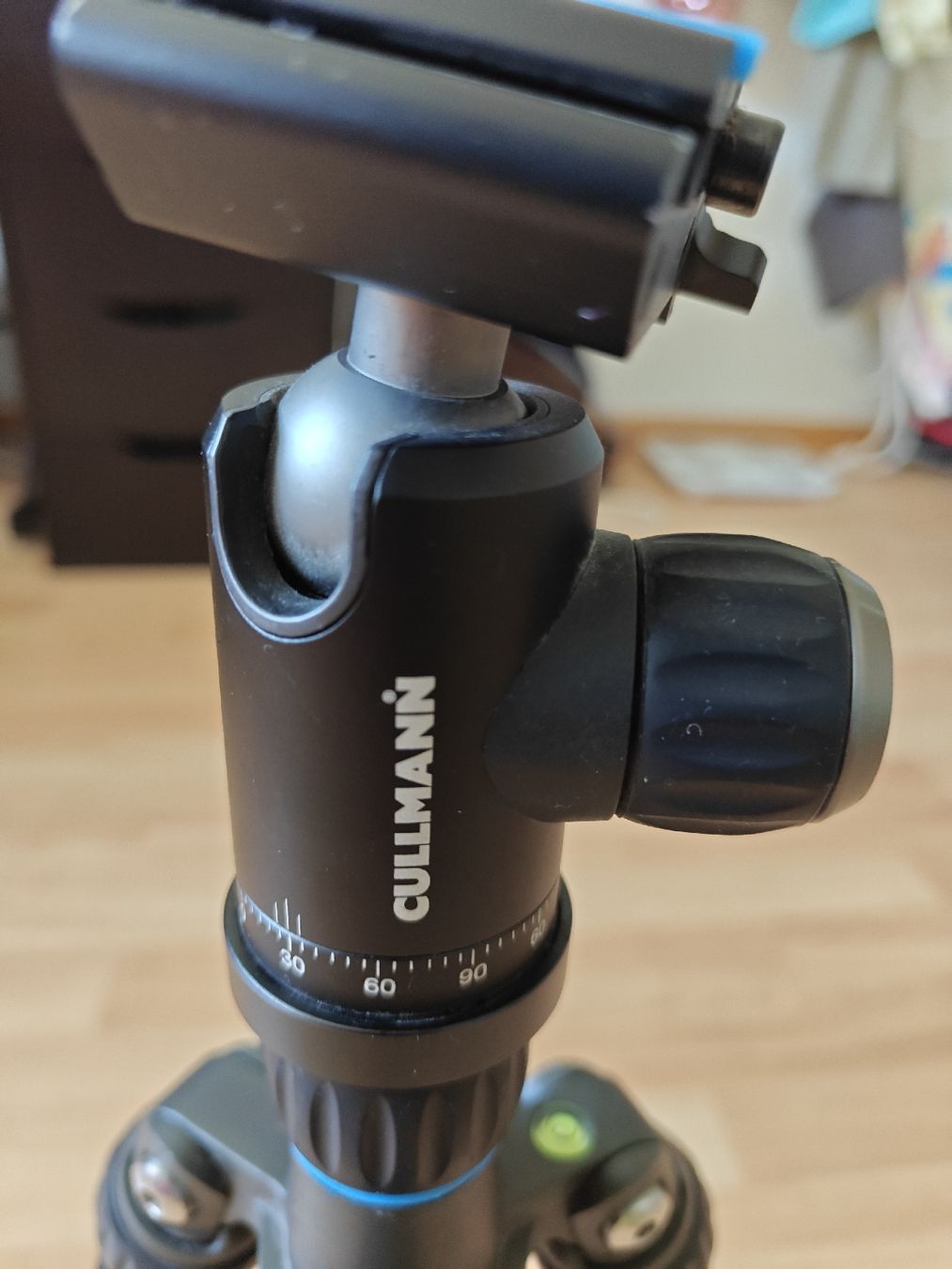 Stative & Köpfe: Cullmann Stativ – Gebraucht aus Rodels von GarpGry 2