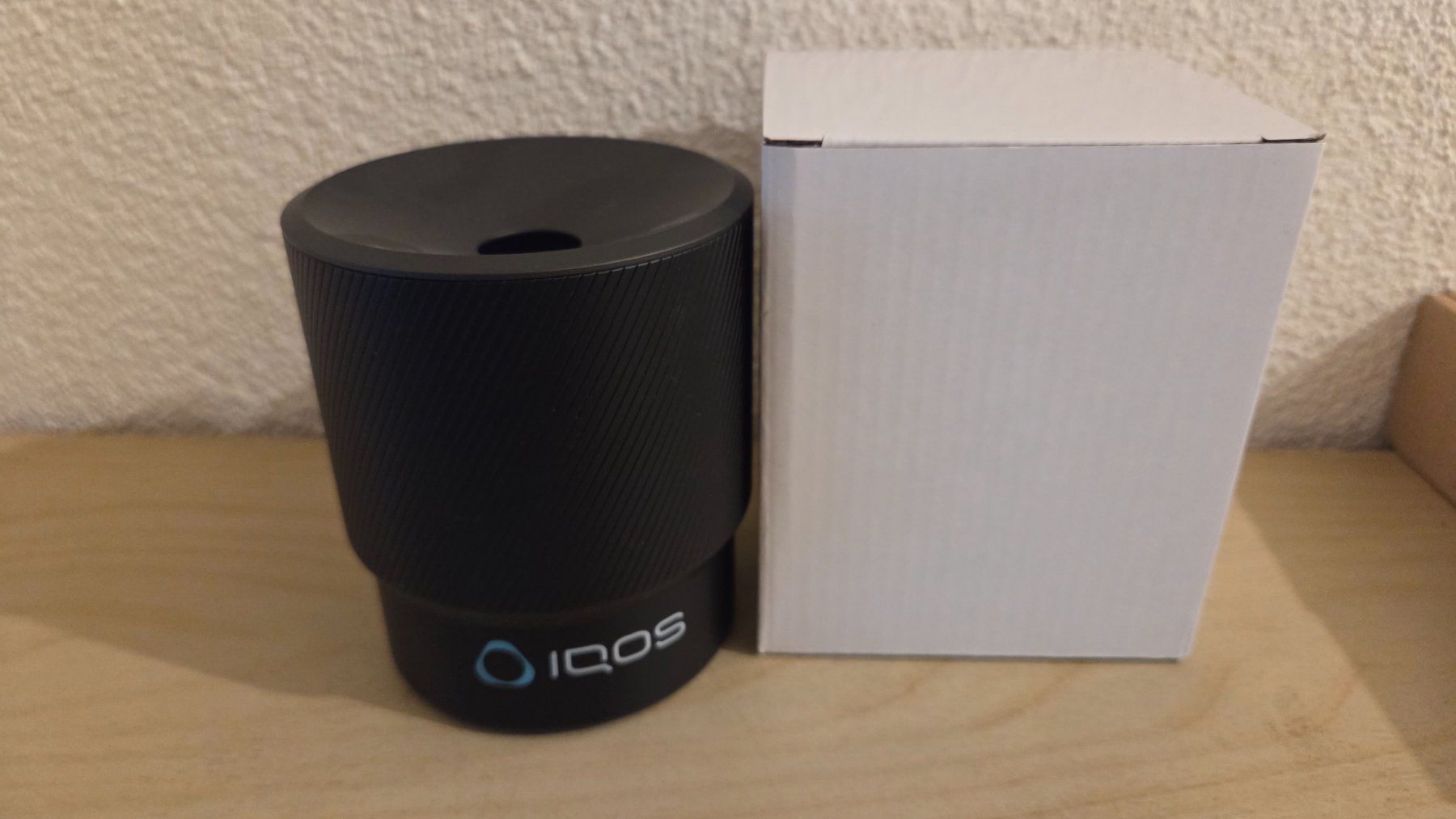 Iqos Aschenbecher: Original IQOS Aschenbecher Keramik Neu!! – Neu und originalverpackt aus Zürich von Tobi76
