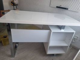 Schreibtisch weiss Hochglanz mit 3 Schubladen + Bürostuhl