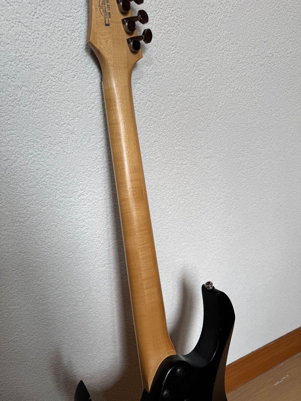 Ibanez Strumenti musicali: Ibanez RG321MH E-Gitarre – Difettoso da Flawil venduto da hallyi 1