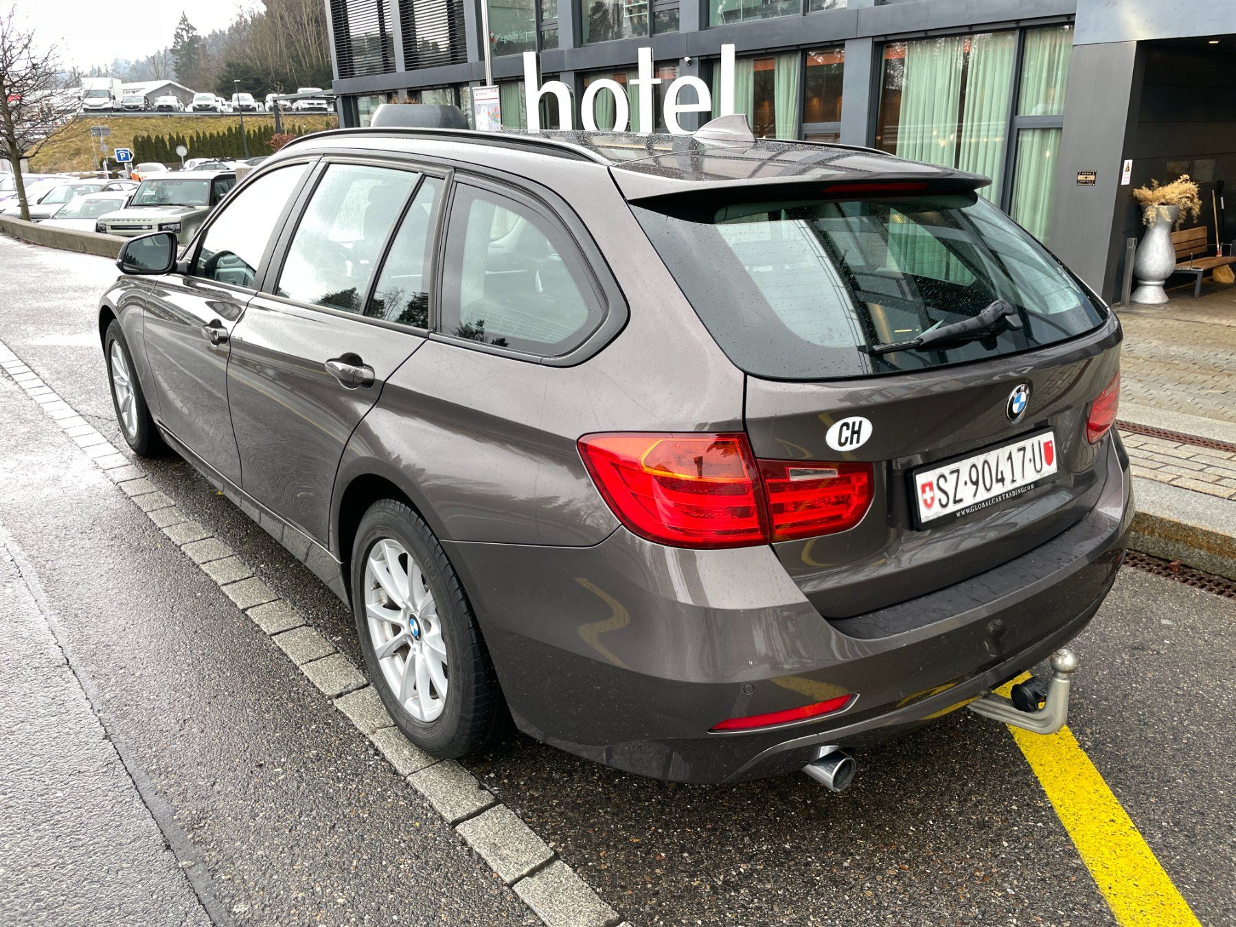 BMW Automobili: BMW 320d Touring – Usato da Schindellegi venduto da GCT_AG_Autos 2