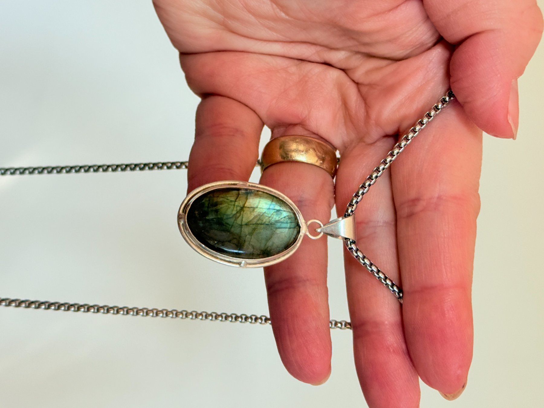 Catenine: Collier Labradorite - Élégance Naturelle ✨ – Nuovo e nell'imballaggio originale da Genève venduto da AGBERG 4